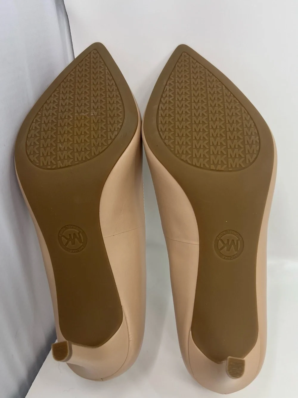 Michael Kors Dorothy Flex Pump Women's Leather Pointed Toe 2.75